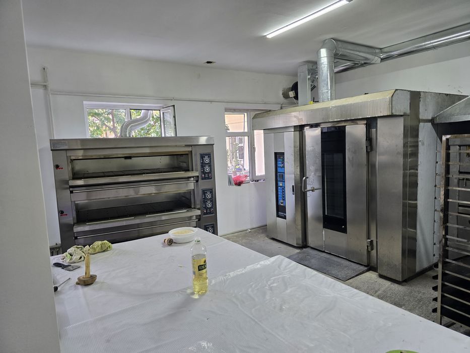 Кондитерская. Цех для выпечки.