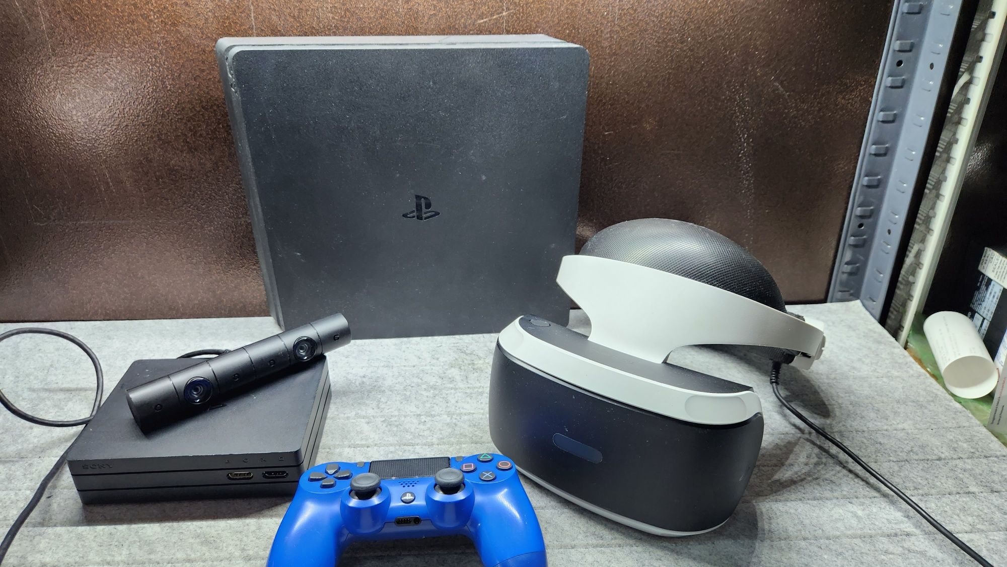 Ps4   Playstation 4 +ochelari VR+ maneta Amanet Crangasi A&C