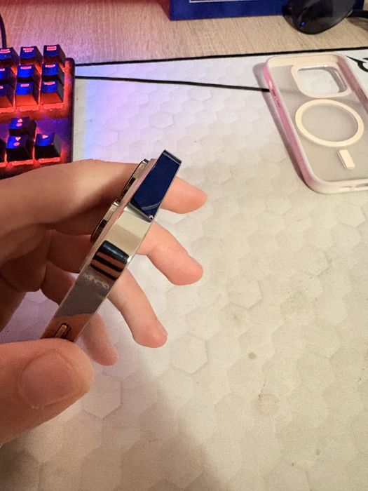 Vand Iphone 14 Pro Gold