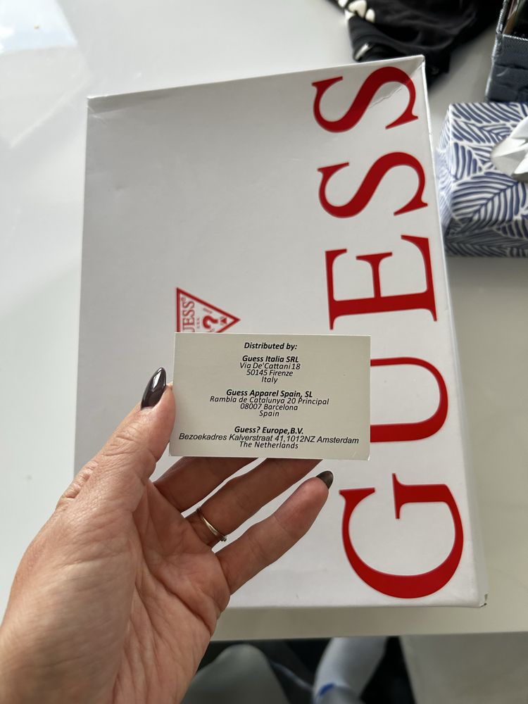 Guess обувки 40 номер