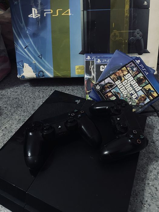 Пластейшн 4про продаю или обменяю