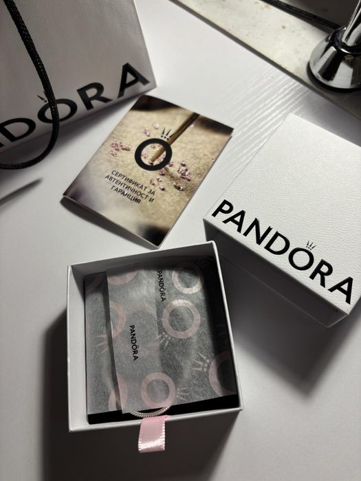 оригинална гривна Pandora