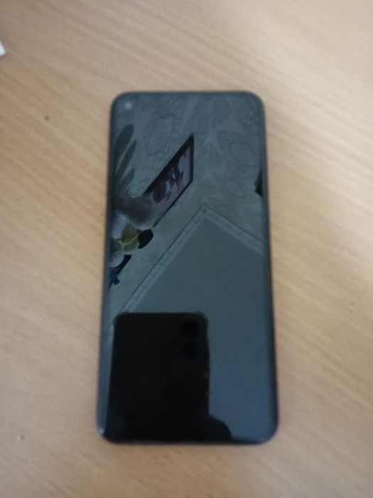 Продаю смартфон Samsung A11 (32 Гб)