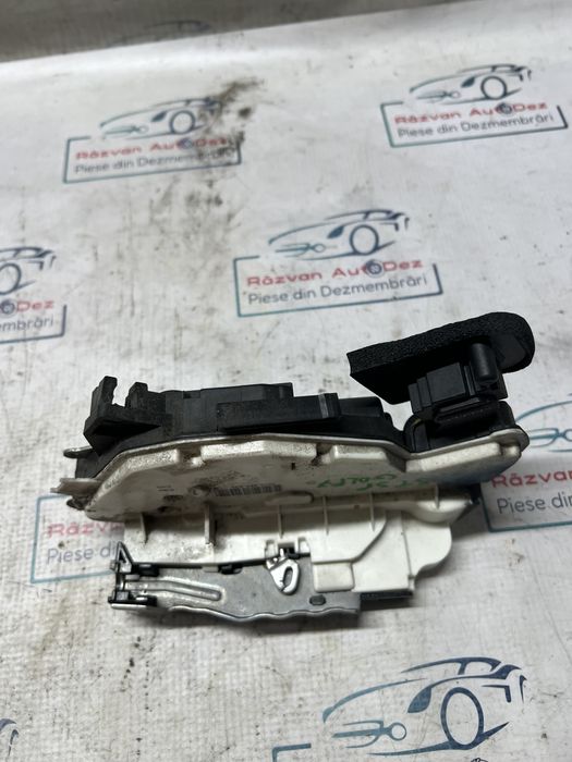 broasca stanga spate volkswagen golf 7 2014