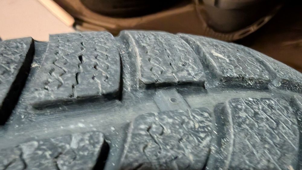 Зимни гуми Nokian 225/45/17