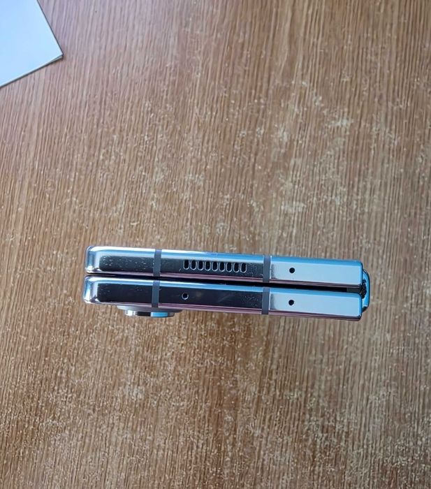 Vând/schimb  Samsung Galaxy Z Fold 5 512GB