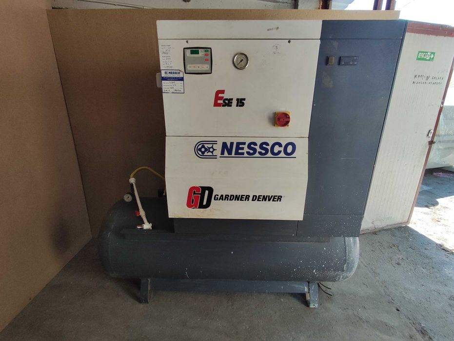 Compresor cu surub 15kw Nessco Gardner DENVER cu uscator