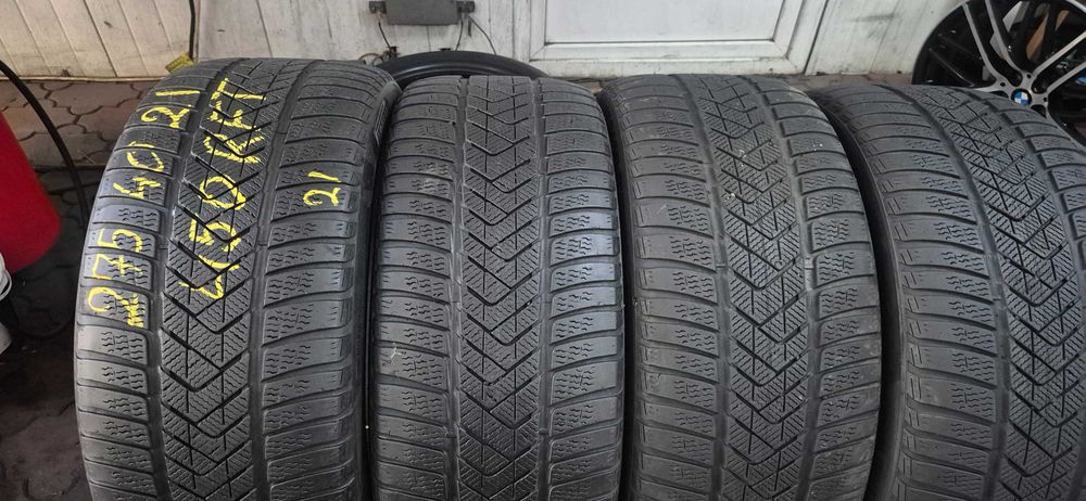 anvelope  Pirelli run flat  275/40/21 m&s iarna