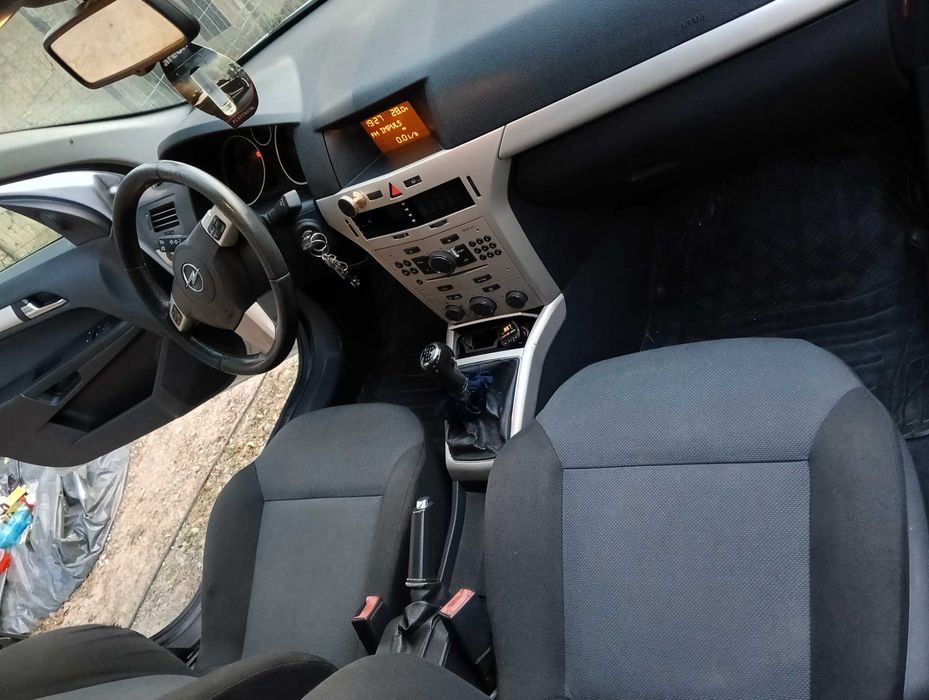 Vând Opel Astra H 1.9 cdti 101 cp an 2007