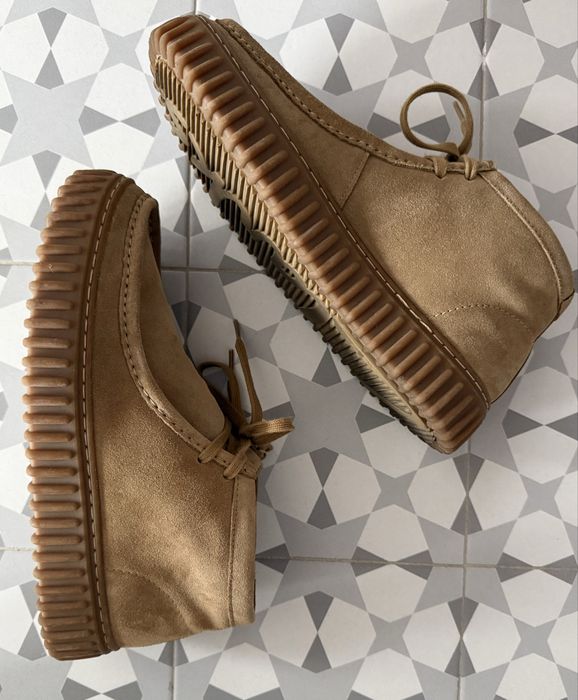 Adidasi Ghete CLARKS Torhill Hi Maro Barbati | Marime 43