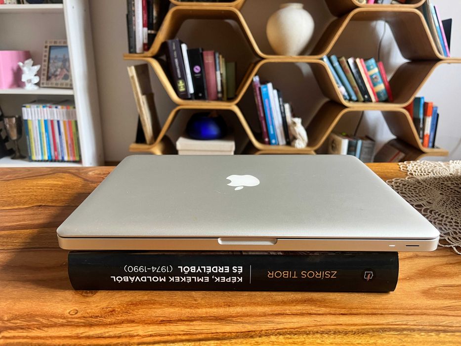 Apple Macbook Pro 13,3-inch i5 4gb procesor Intel Core I5