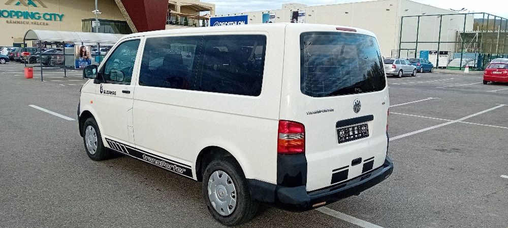 Volkswagen Transporter 1.9Tdi 8+1locuri/ klima