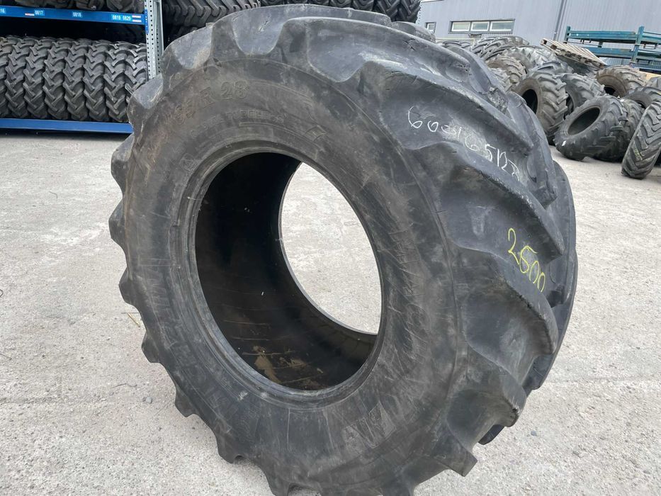 Anvelope Tractor Fata 600/65R28 Michelin Radiale SH Depozit AgroMir