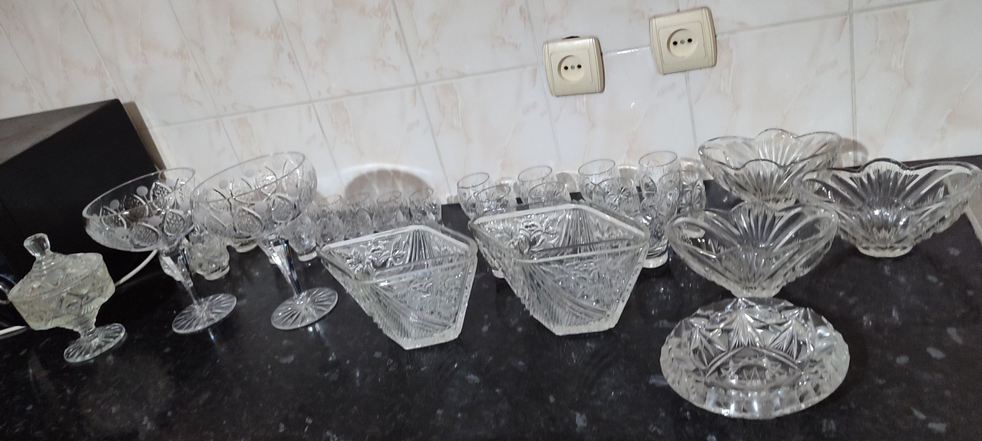 Продам хрусталь и проч.посуду