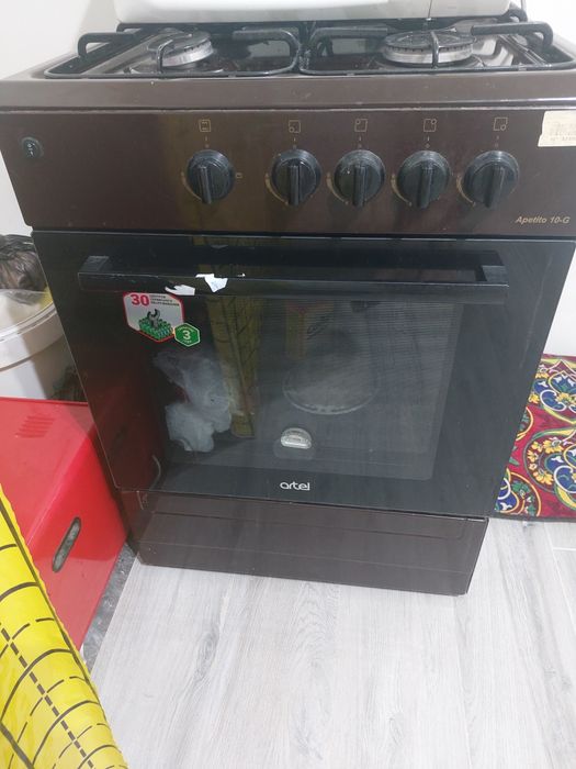Artel gaz plita yangi hali ishlatilmagan