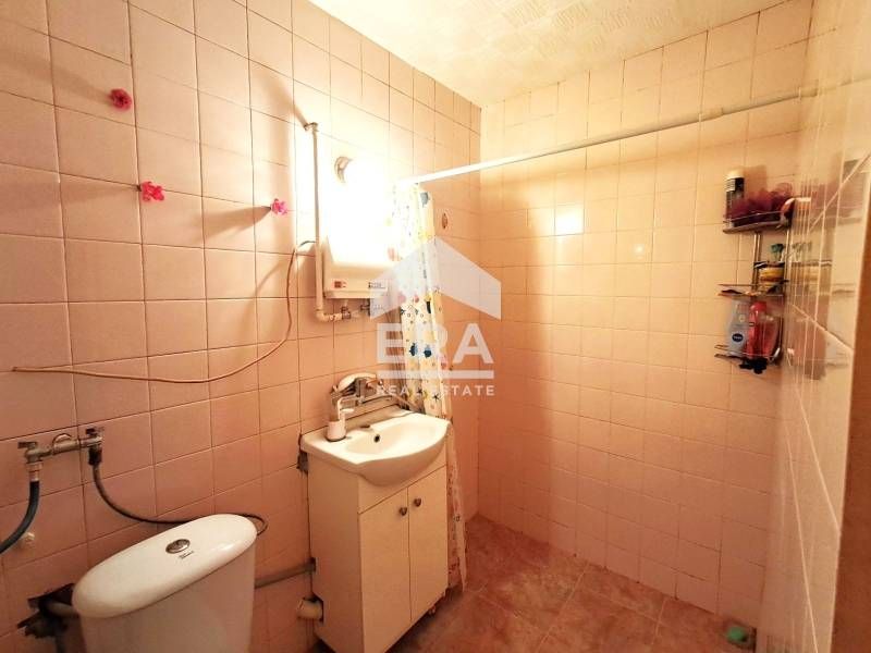 Продава се Двустаен апартамент в Варна, Владислав Варненчик - 57 кв.м за 1895 €/кв.м - Снимка #10