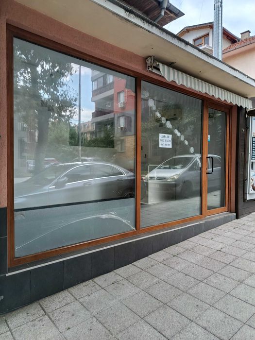 Отдавам помещение под наем в Несебър