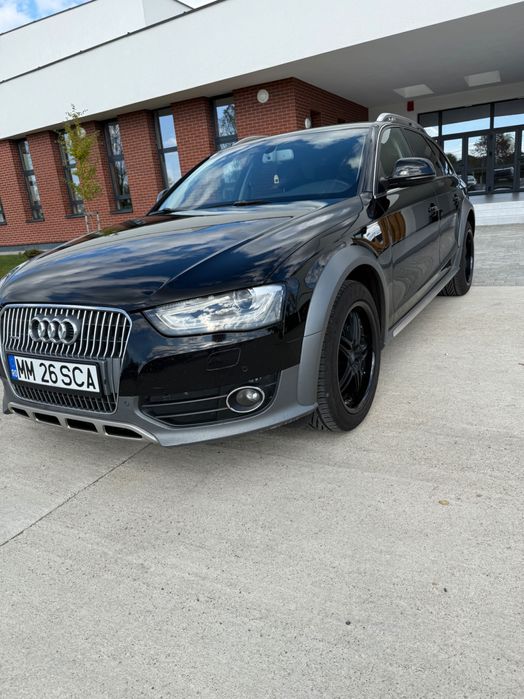 Vând Audi A4 Allroad