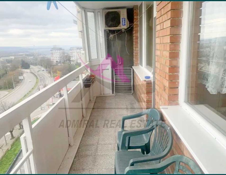 АТРАКТИВНА ЦЕНА! Тристаен- Център