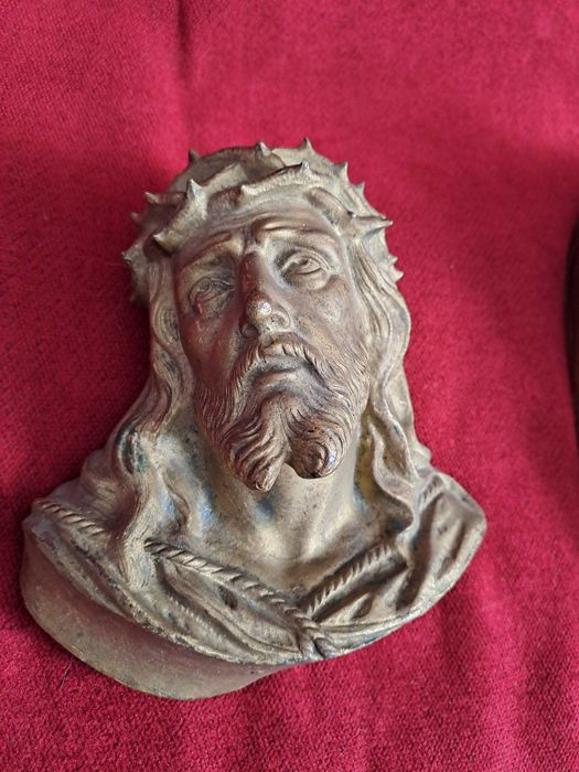 isus bronz basorelief isus bronz