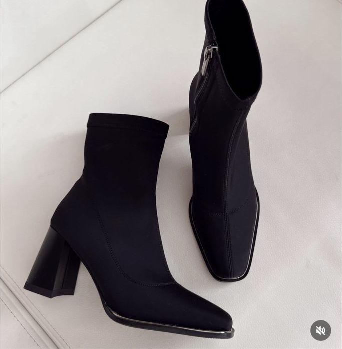 Зимние ботинки.