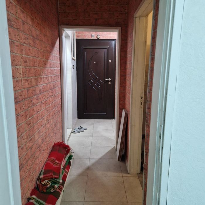 Тристаен апартамен град Кърджали