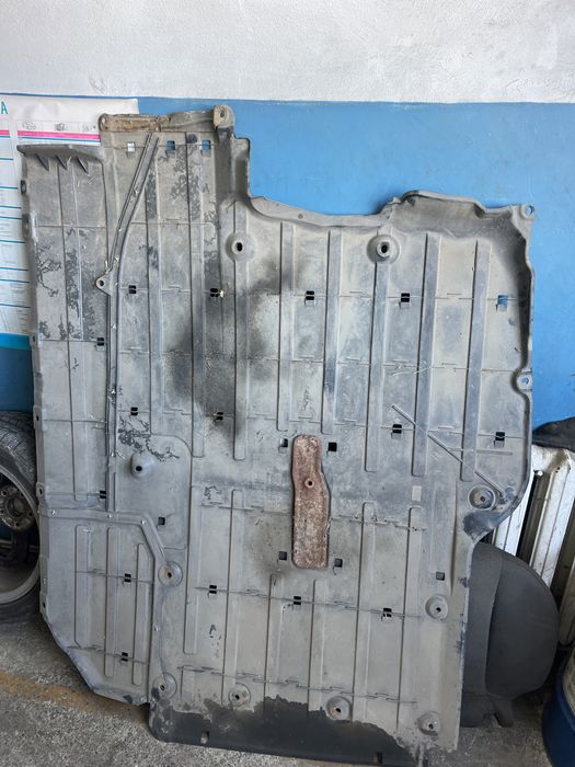 Scut podea sub auto Honda Civic hatcback 2006-2012