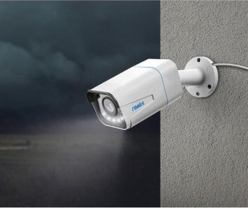 Camera de supraveghere Reolink RLC-12 12A noua