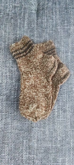 CALTUNI SOSETE DE LANA crosetata manual