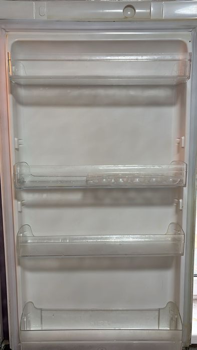 Холодильник продам