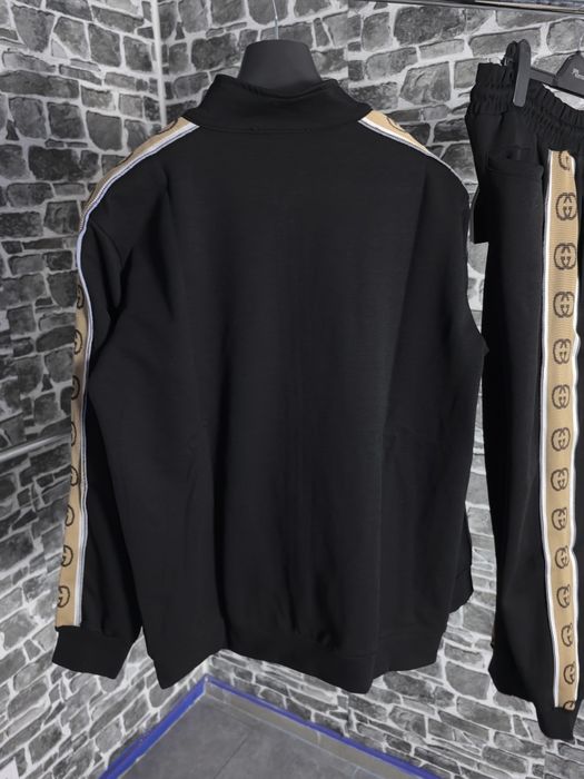 Мъжки екип високо качество