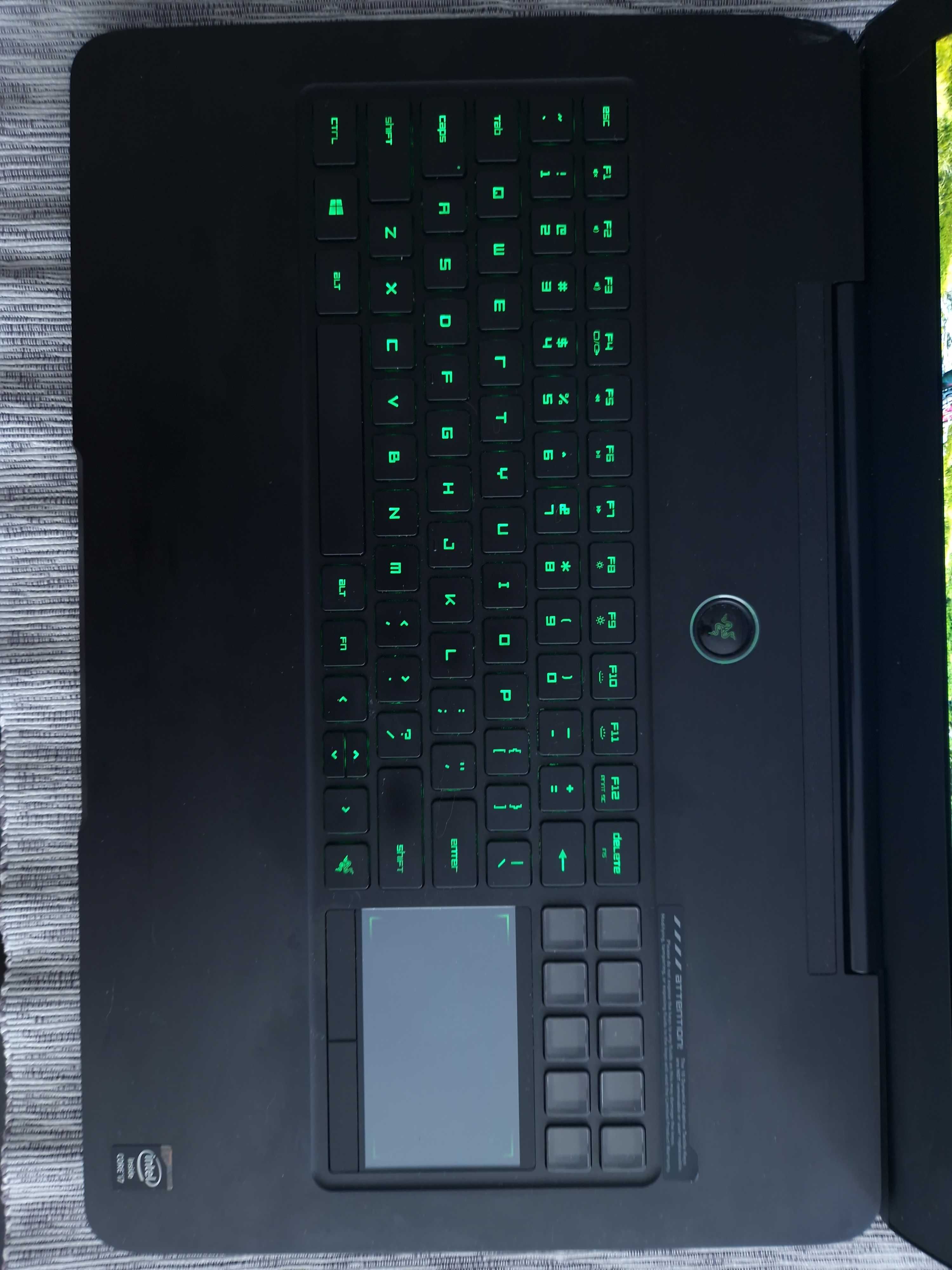 Razer Blade Pro, 17.3 инчов - Супер състояние