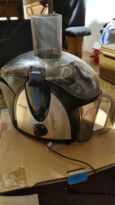 Продам соковыжималку