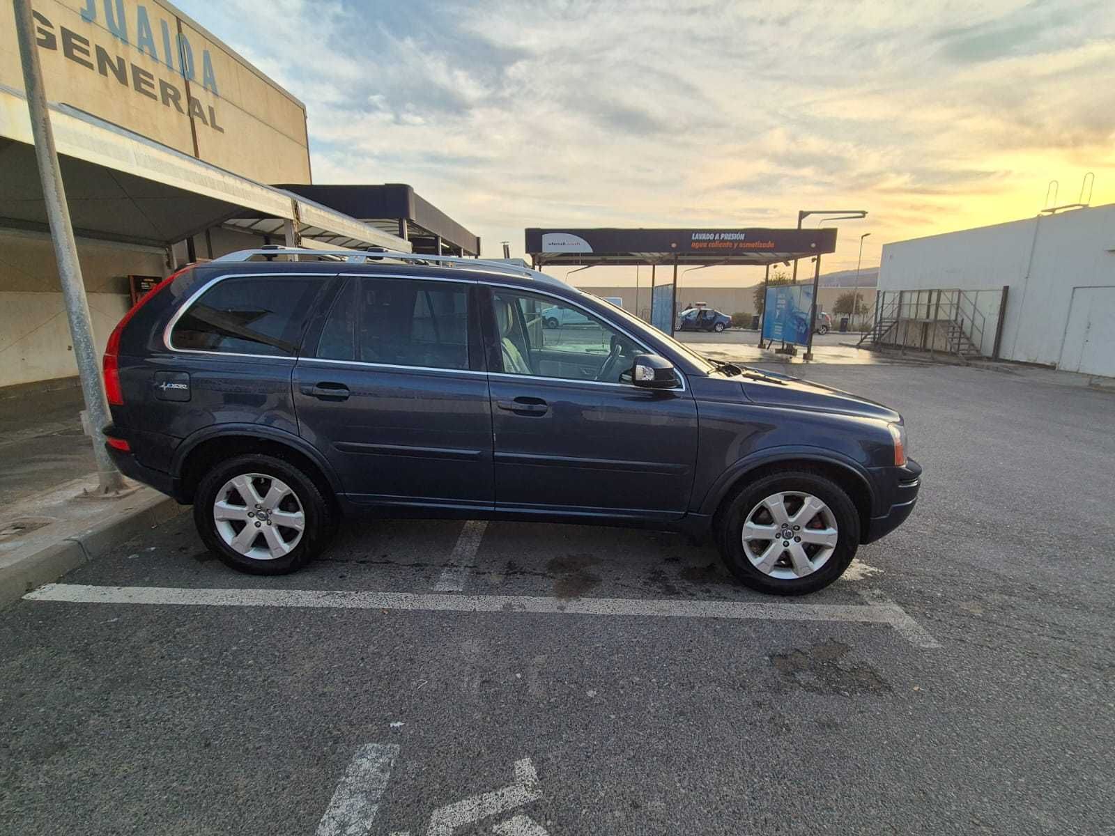 Vând Volvo xc90 2012