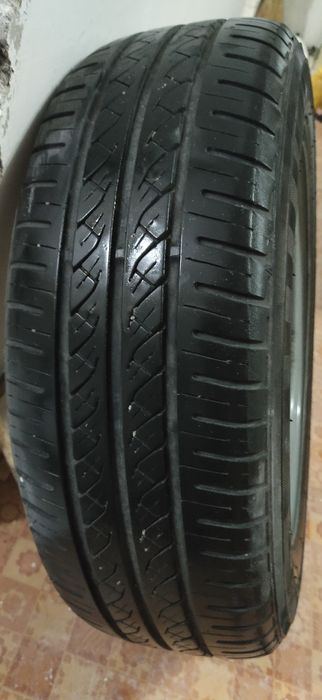 Продам резину, шины 175/65/14 один