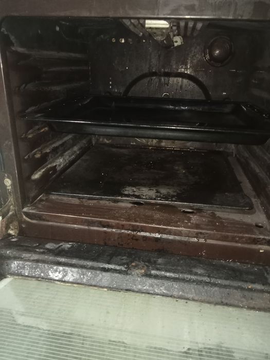 Гефест газовая плита рабочая продается.