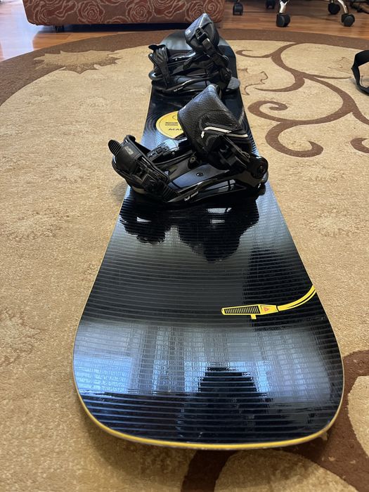 Vand Snowboard + boots + husa