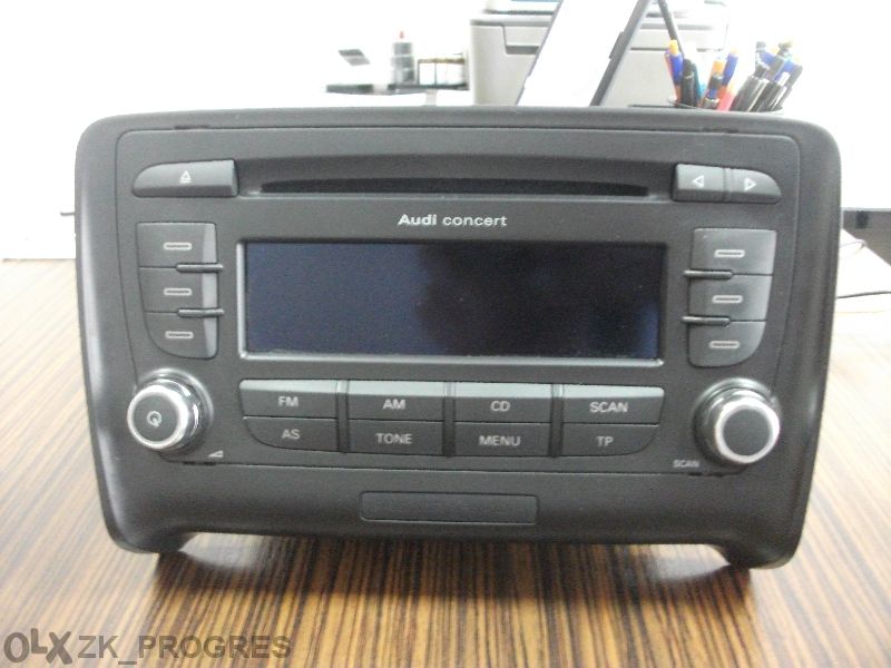 Авто радио с CD Blaupunkt Audi Concert Eutt за Audi Тт 2011г.