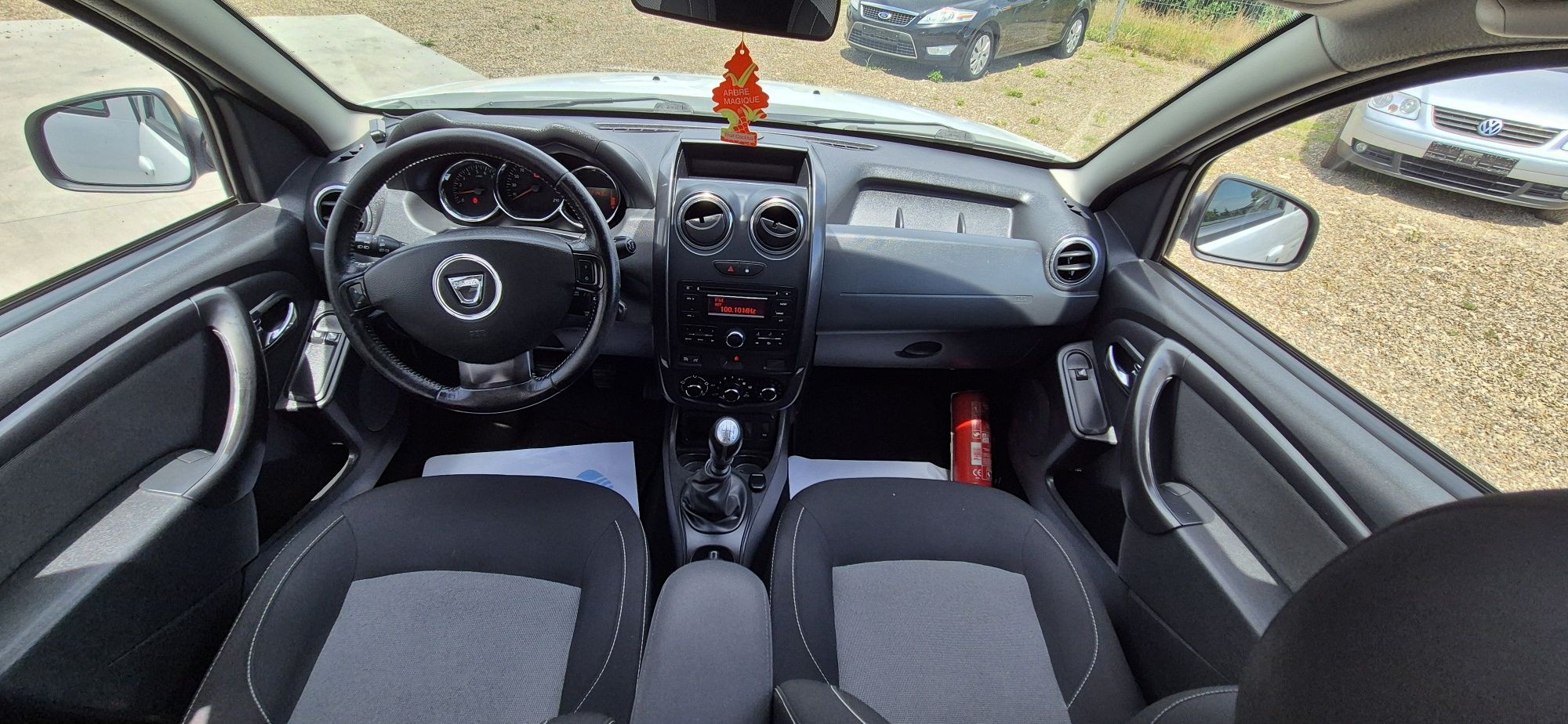 Dacia        Duster