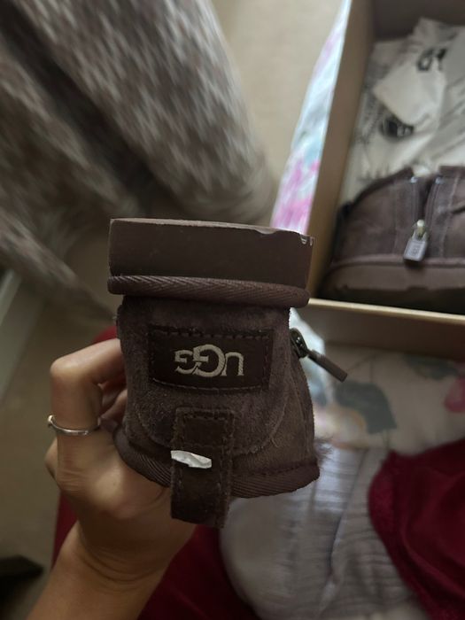 Ugg кафяви 28.5 носени веднъж