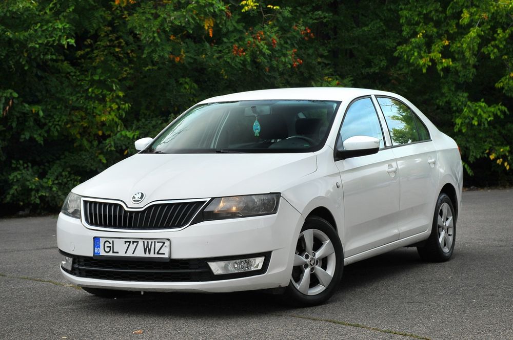 Vând Skoda Rapid