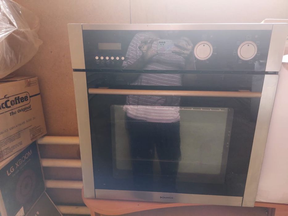 Духовой шкаф Dominox