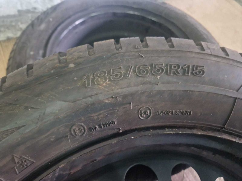 2 Firestone R15 185/65/ 
зимни гуми 
DOT4016