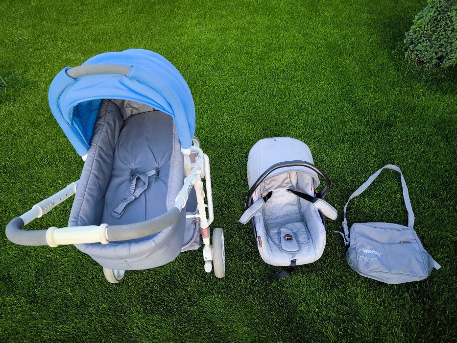 Vând cărucior Lorelli monza 3 + scoica + geanta in set