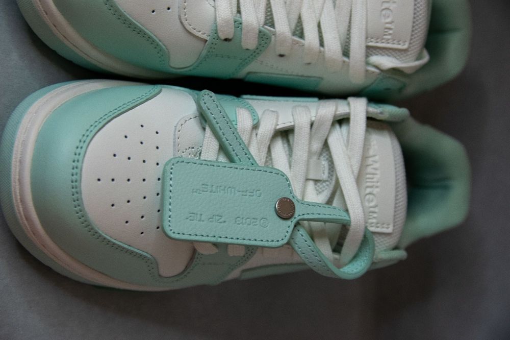 Off-White Out of Office