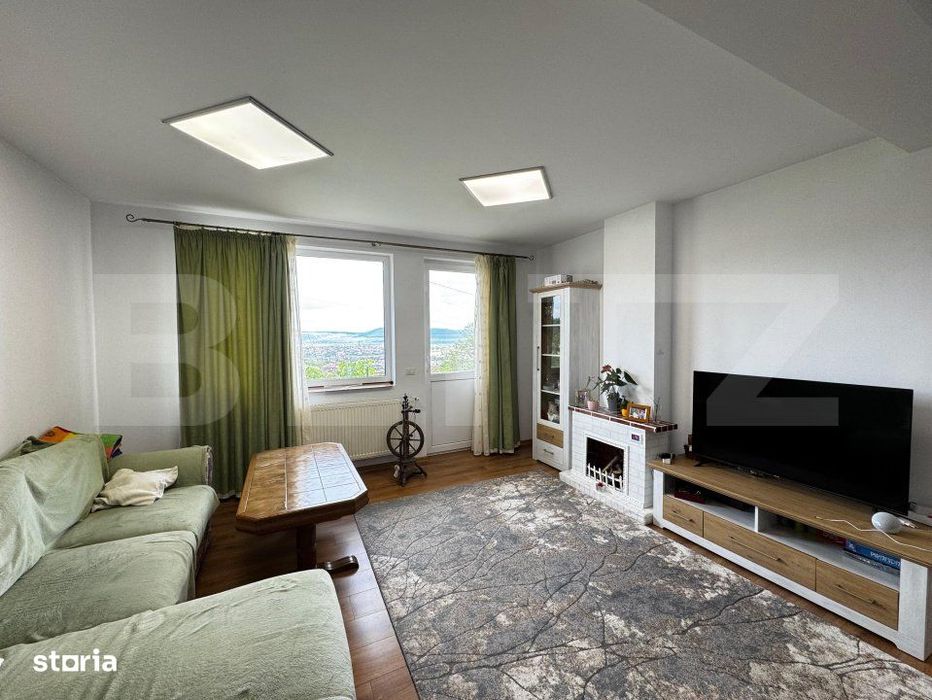 Casa individuala, de vanzare, cu 6 camere, 200 mp, zona Valea Popii