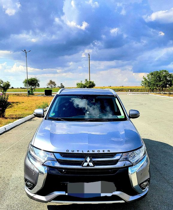 Mitsubishi Outlander PHEV