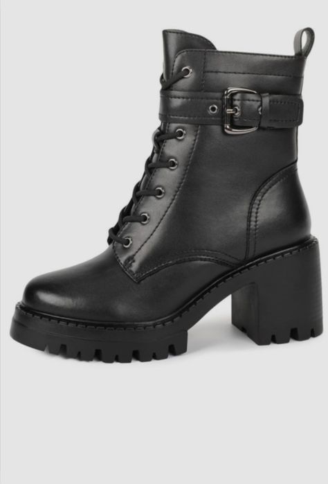 Продам новые зимние ботинки