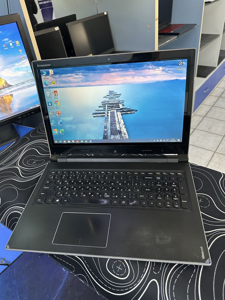 Lenovo Flex 15 Core i5-4200U/ОЗУ-8ГБ/ССД-256ГБ/сенсор/емкость 80%