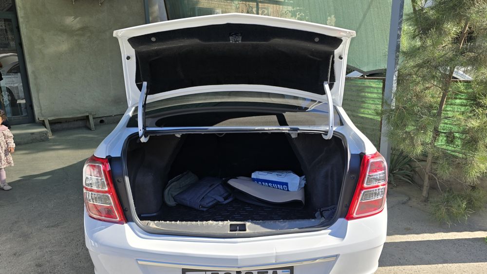 Cobalt LTZ sotiladi